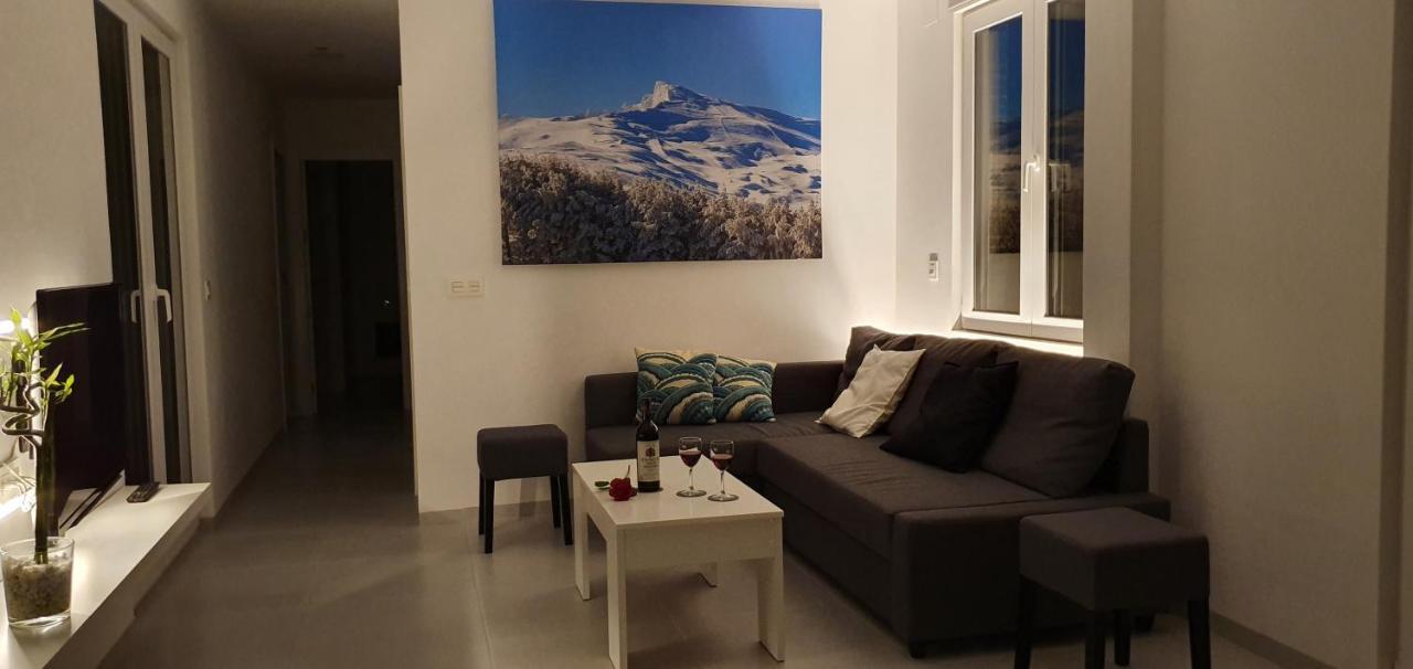 Ecosmart Apartments Гранада Екстериор снимка